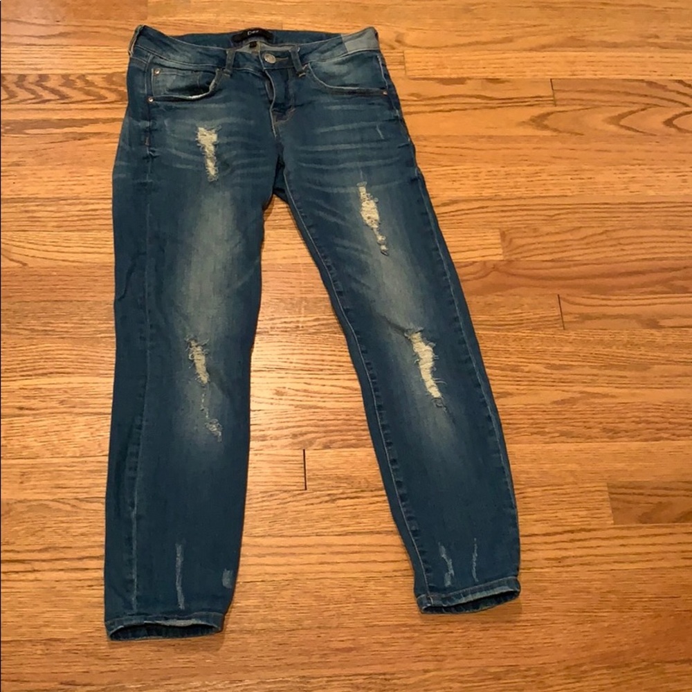 Dex ripped jeans